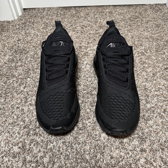 Nike Air Max 270 All Black - Picture 2 of 14